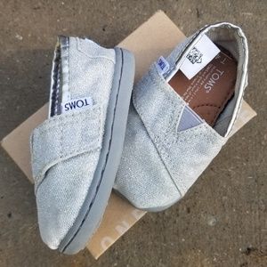 Toms Classic Toddler Silver Glimmer Shoes